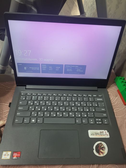 Продается ноутбук Lenovo