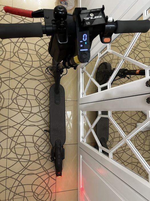 Электросамокат xiaomi essentials