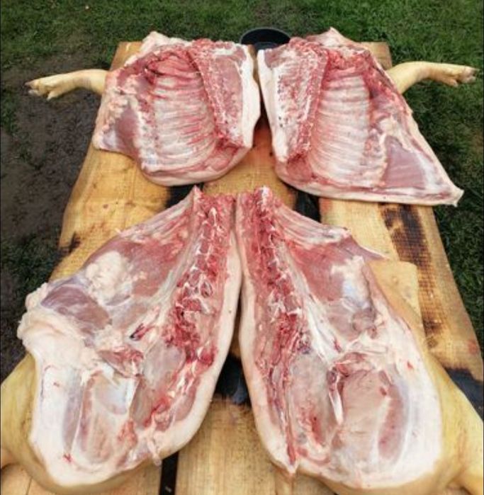 Продам мясо свинины 2000тг. За кг .