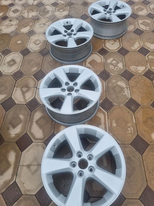 Диски титаниви на лексус