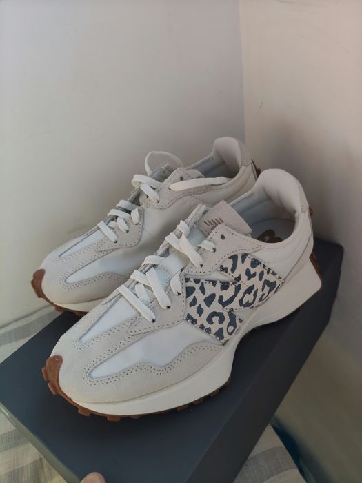 New Balance 327 alb-crem cu model leopard marimea 36.5 noi originali