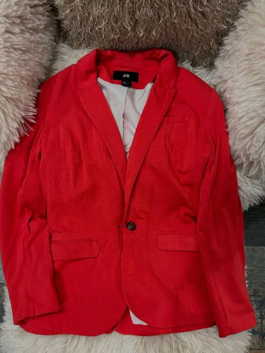 Сако H&M в два цвята, Дамско яке New Yorker , широк панталон Sinsay