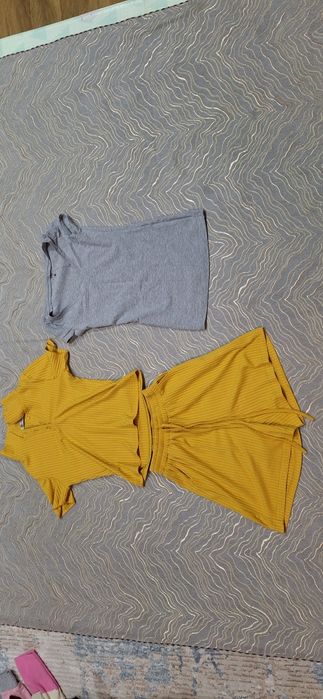 Продам кофты, футболки