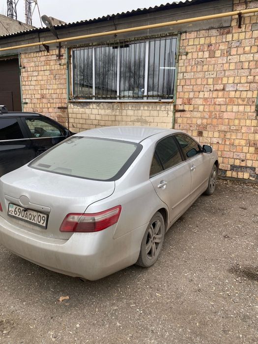 Продаю Камри 40.