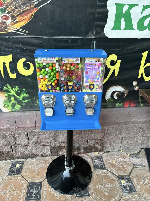 Аппарат для жевачек игрушек