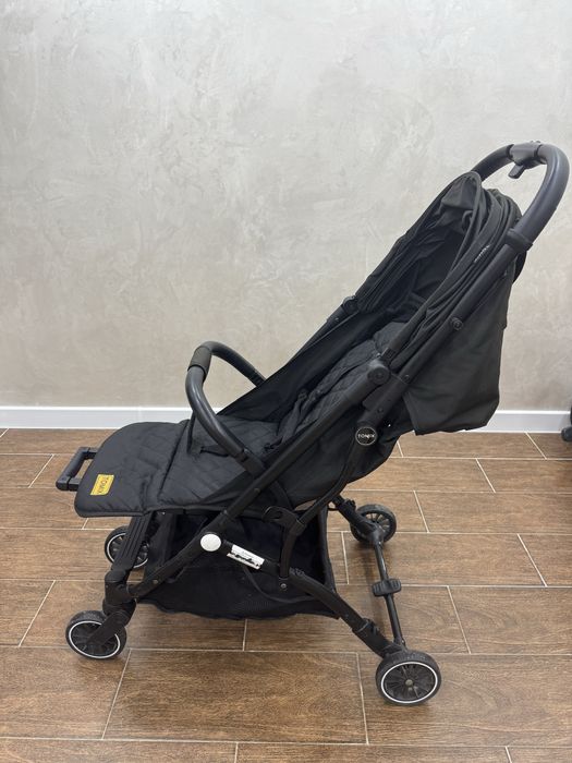 Коляска прогулочная