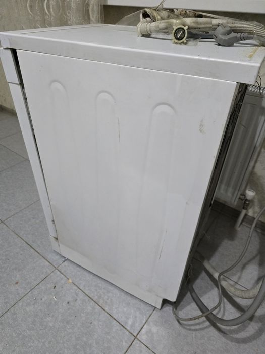 Продам посудомоечную машину Beko