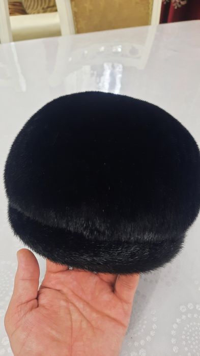 Продам шапка новая