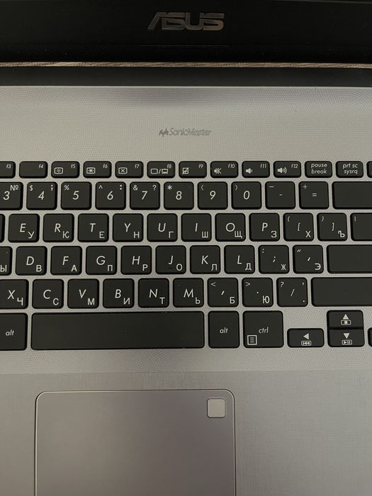 Продается ноутбук ASUS