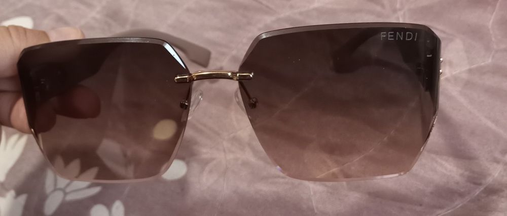 Солнечный очки для девушек