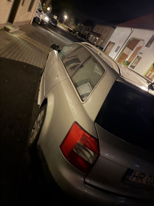 AUDI A4 2001 — imagine 5