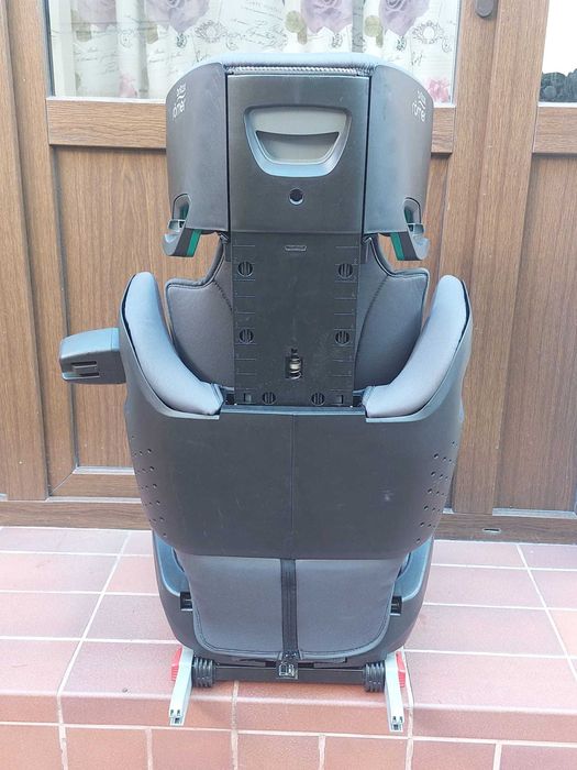 Scaun auto copii Britax Romer i-Size