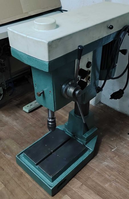 Настолна бормашина ПН161