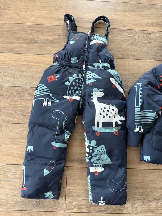 Продам детский комбез с курткой