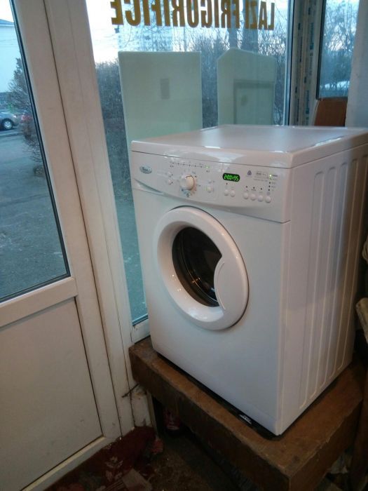 Masina de spalat rufe whirlpool 1200 rotatii primim BuyBack la schimb