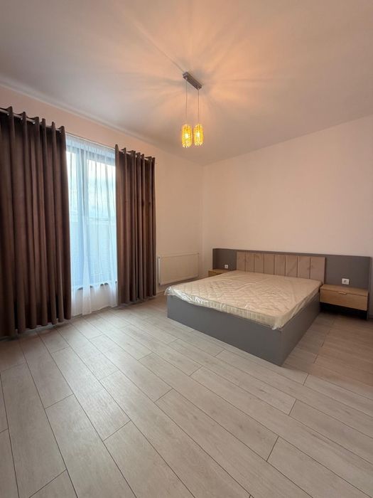 Apartament 80 mp cu doua camere de inchiriat