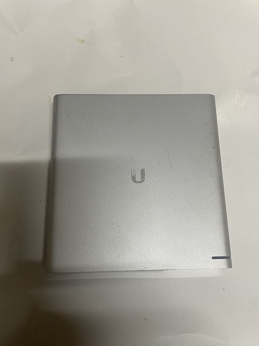 Controler hardware cloud key ubiquiti unifi