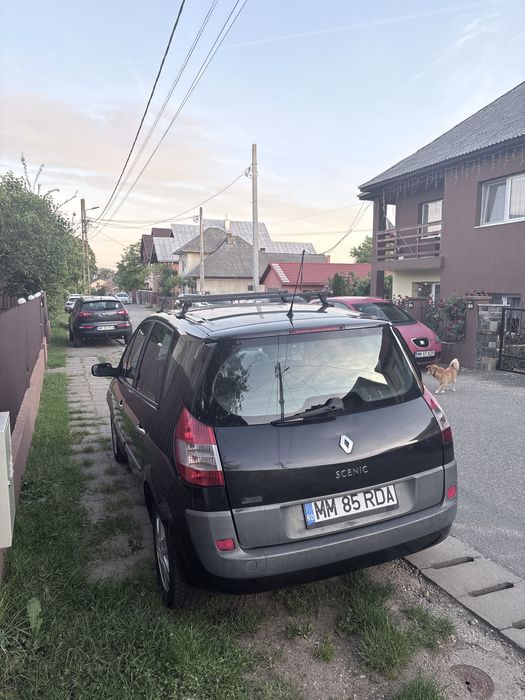 Renault scenic..