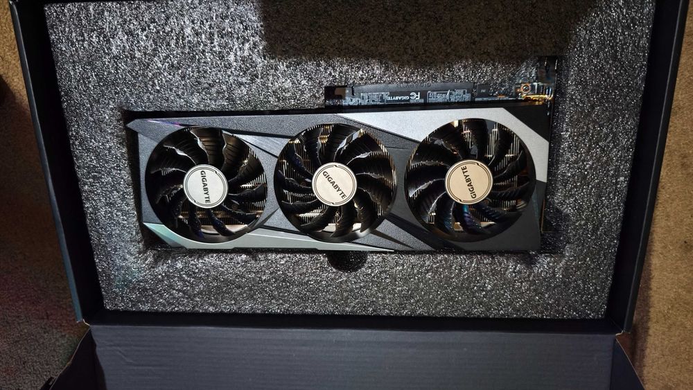 Видеокарта Gigabyte RTX 3070 Gaming ОС 8Gb