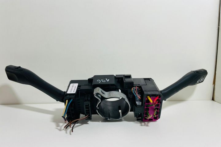 Bloc Lumini Ansamblu manete 1J0 953 513 / 1J0953513 / 1JO 953 513 / 1