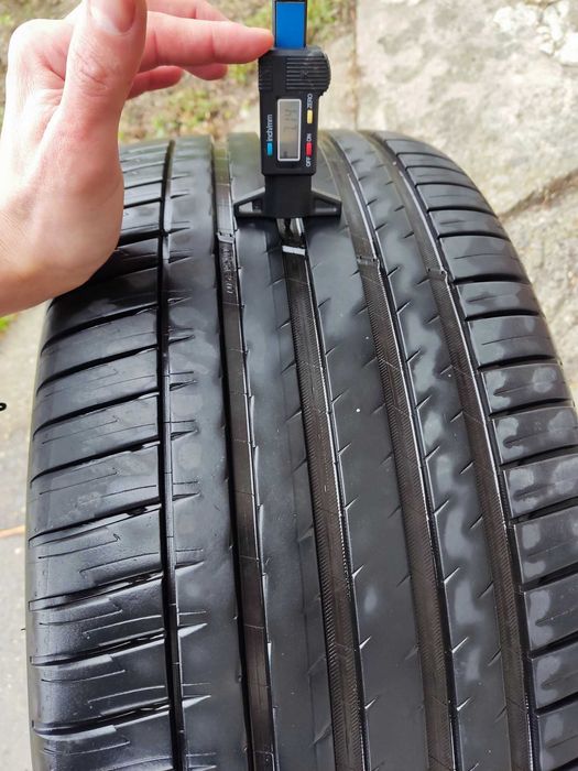 Anvelope / Cauciucuri Michelin PilotSport 4 Suv AO 285/40R22 110Y 2023