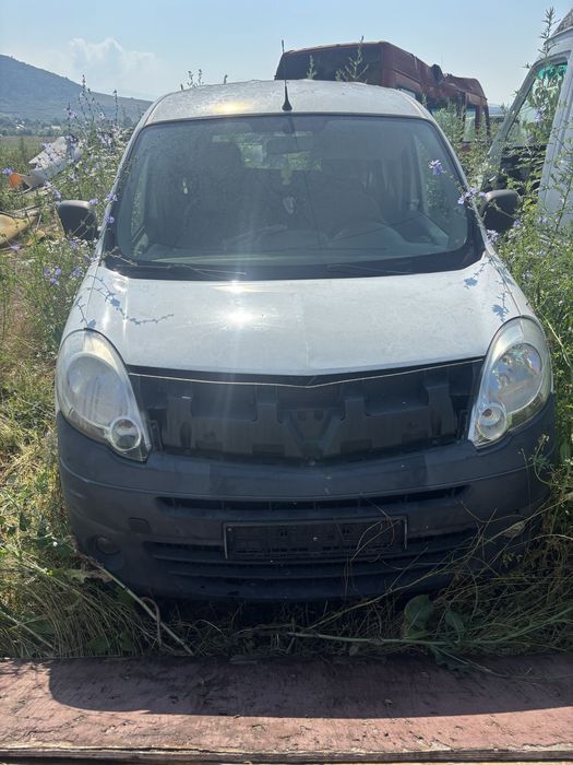 Dezmembrez Renault Kangoo 1.5 dci euro 5