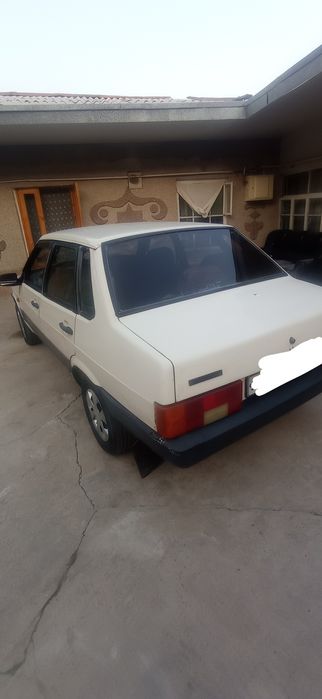 Lada samara 21099