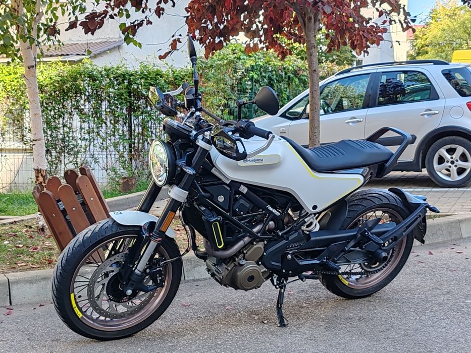 Husqvarna vitpilen 401 a2 9000km