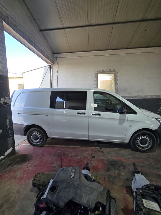 Motor 2.0 Mercedes Vito v 447 cutie de viteză Vito motor 2.0 Vito față completă video ușă culisantă Vito kit pornire Vito airbaguri Vito