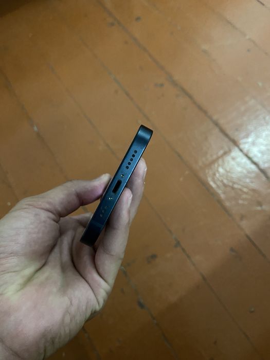 Айфон 13,128гб,аккумулятор 100%