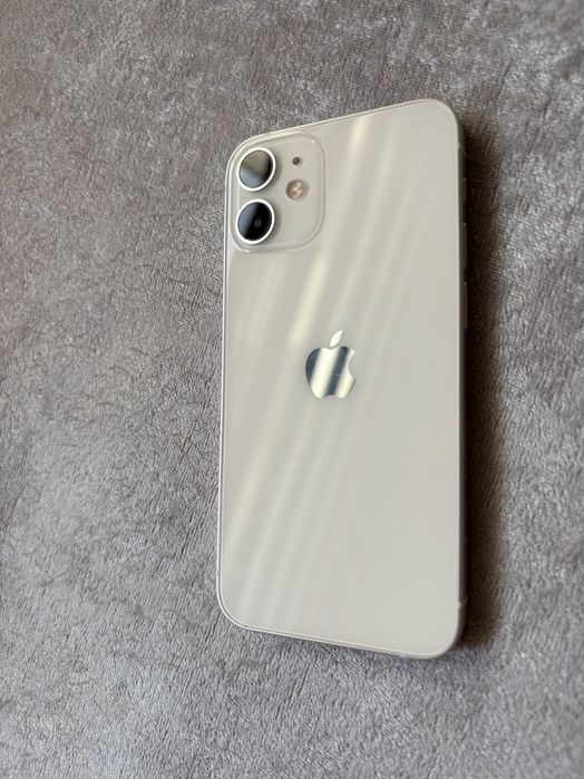 Apple iphone 12 mini white - отлично състояние