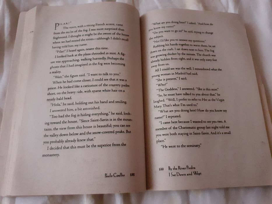 By the River Piedra I Sat Down and Wept de Paulo Coelho

Livrare în: B