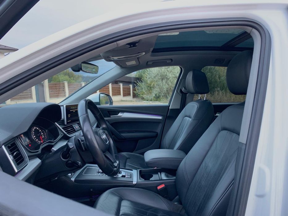 Audi QUATRO Q5 diesel StronicTrapa  VAND SAU SCHIMB cu electrica