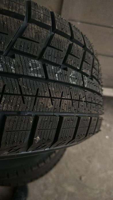 Покрышки 215/55/17