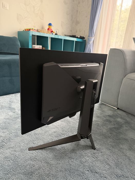Монитор Asus / 206 OLED