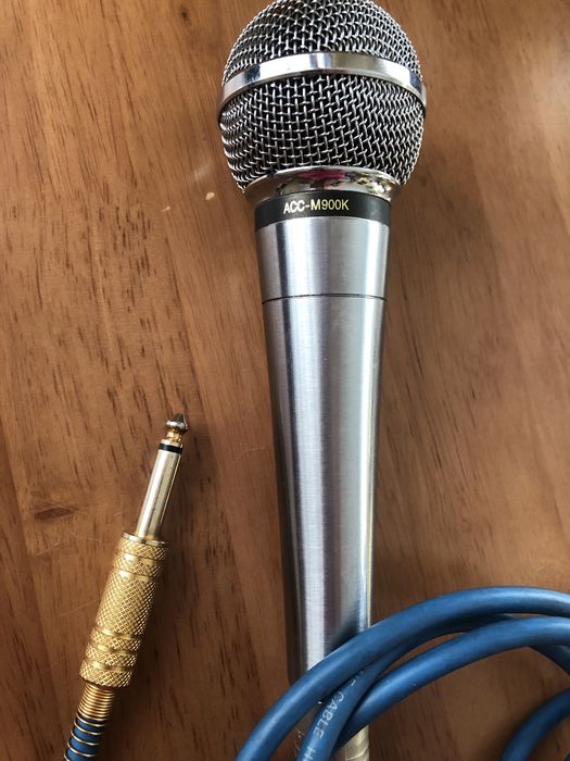 Микрофон динамический LG  ACC-M900K
