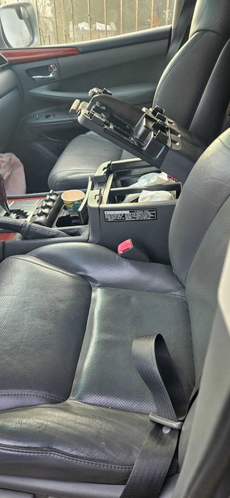 Lexus lx570,  удар отпред