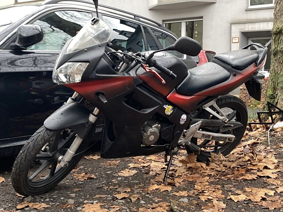 Honda CBR 125 de vanzare sau schimb cu cross acte in regula