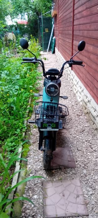 Vând scuter electric