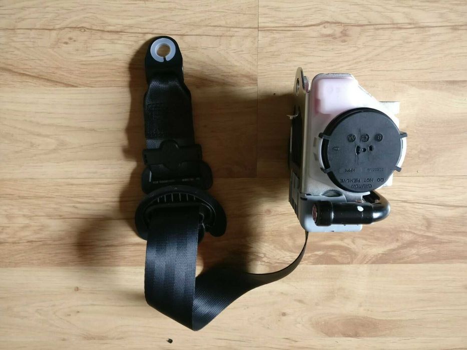 Centuri Siguranta AUDI A6 C8 4K / A7 2019+ Versiunea Standard