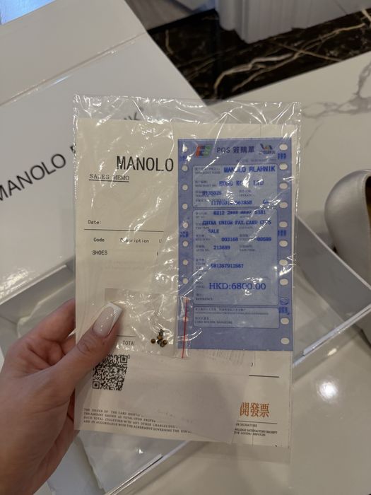 Продам женские туфли