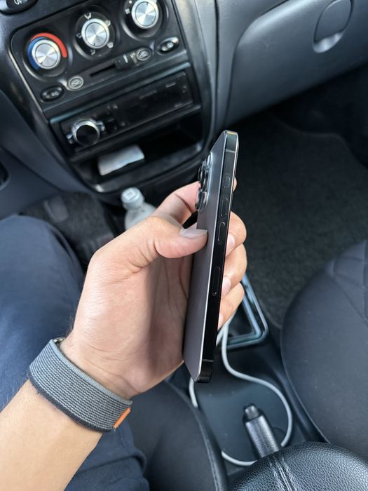 Iphone 16 Pro 256 GB Sotilad