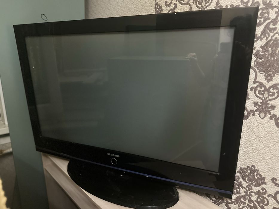Продам телевизор SAMSUNG
