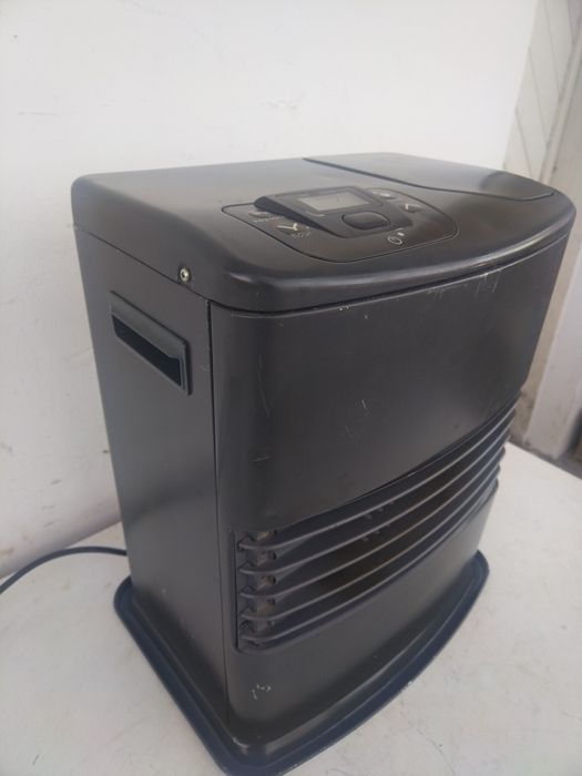 ZIBRO отоплителна печка на течна газ, течен парафин, керосин
 Мощност