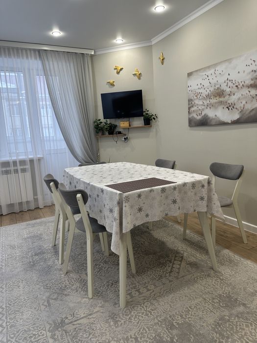 Продам стулья для кухни