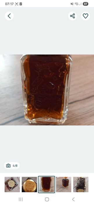 Esenta parfum Hobar 80 ani.