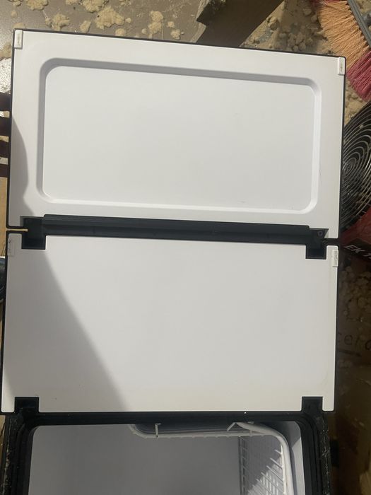 Vand frigider de camion renault T