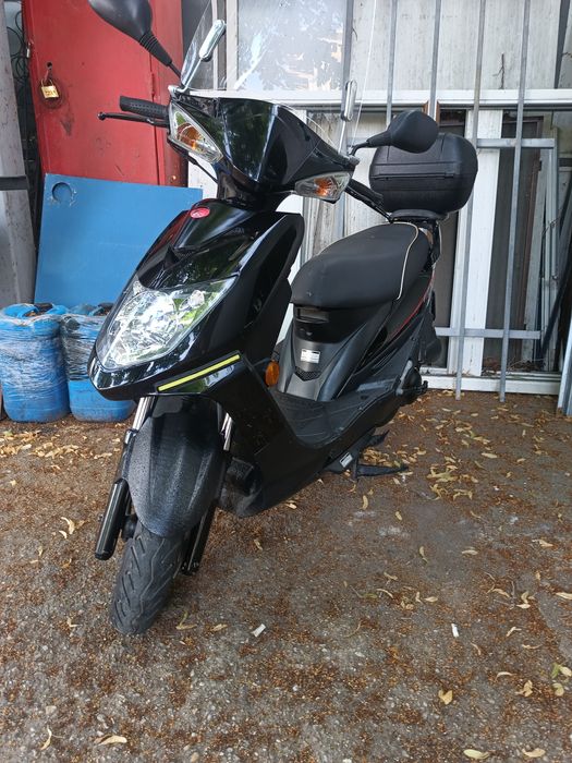 Scuter kymko agility 50 4timpi