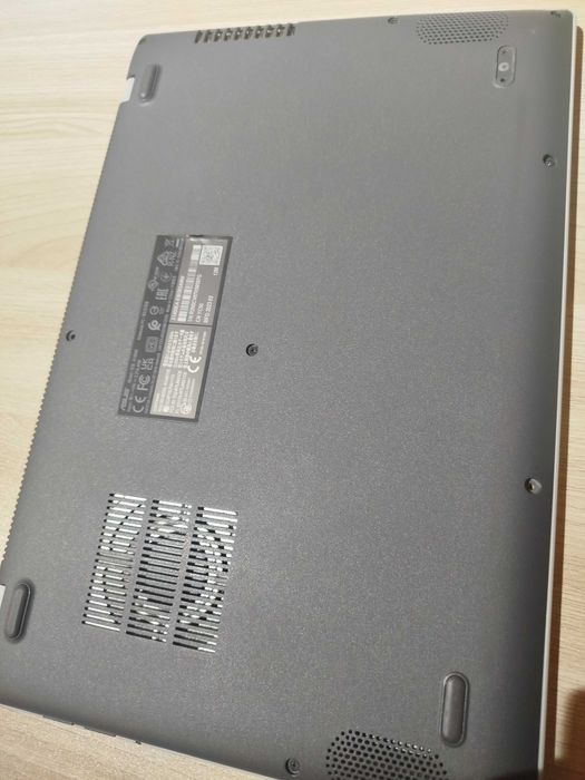 Asus Vivobook X1400EA