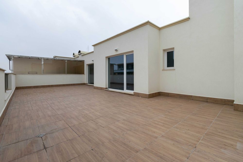 Продава се Многостаен апартамент в Пловдив, Остромила - 370 кв.м за 496 €/кв.м - Снимка #16